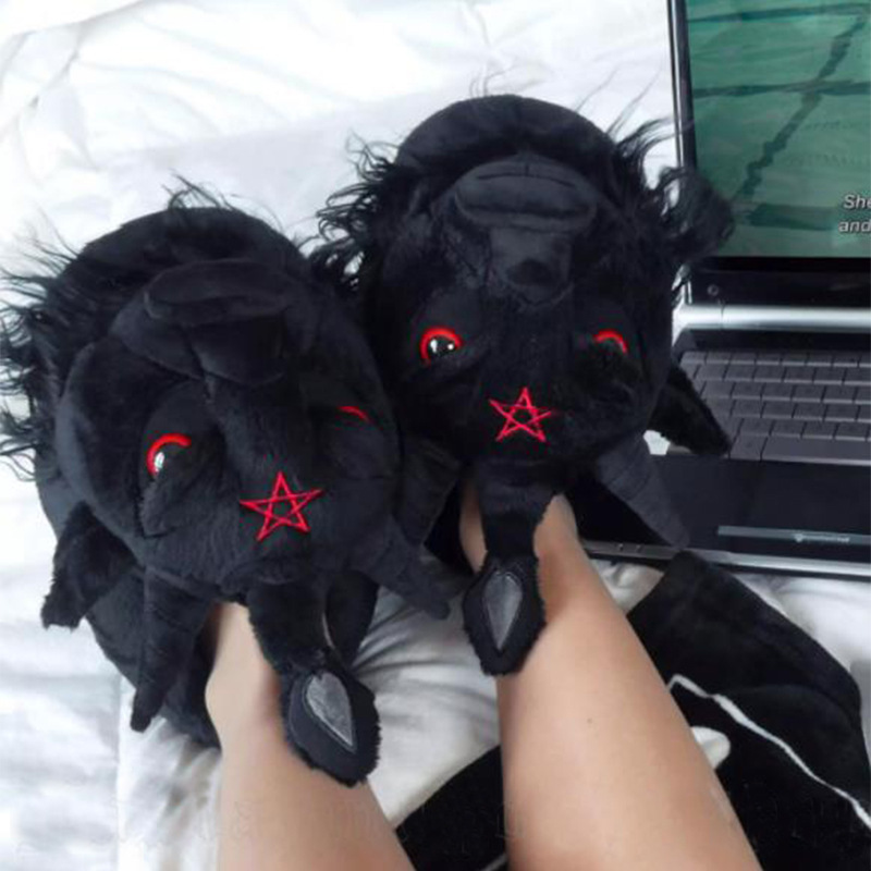 Michael Myers Slippers Devil R - مراجعة Women Shoes Myer وسعره