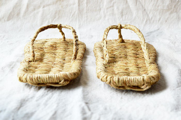 Straw Sandals for Men and Wome - مراجعة Women Shoes Japan وسعره