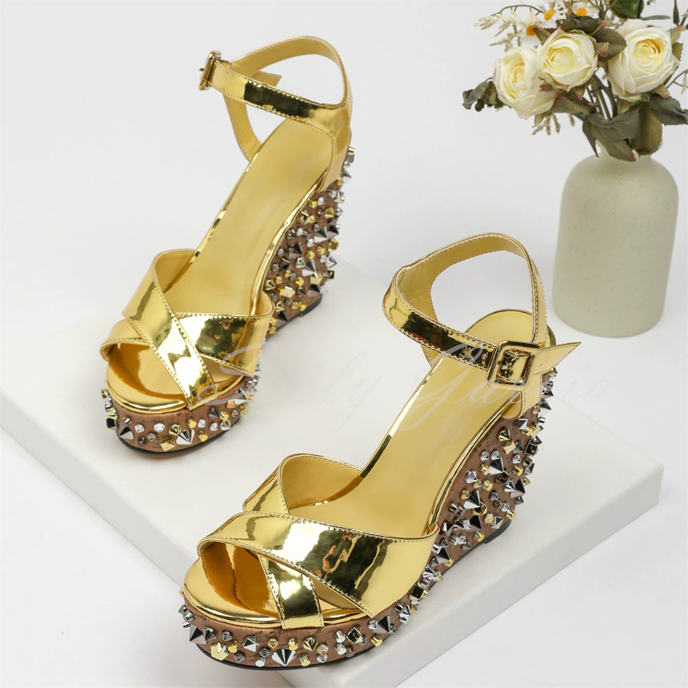 Gold Rivets Decor Wedge Heel S - مراجعة Women'S Shoes Trendy وسعره