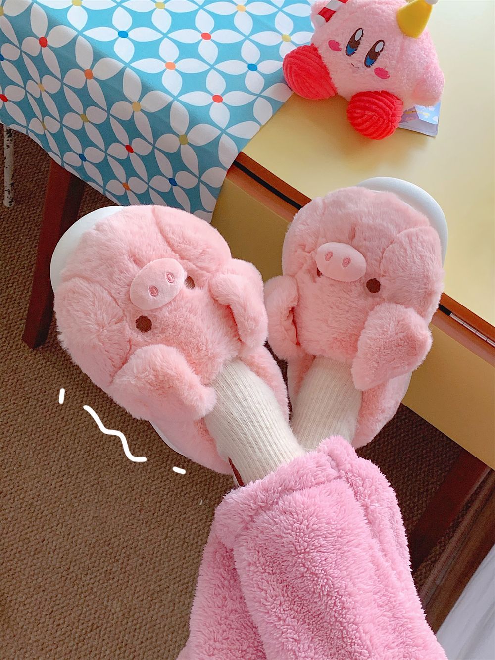 Feerldi Pink fluffy pig slippe - مراجعة Fluffy Fur Slipper وسعره
