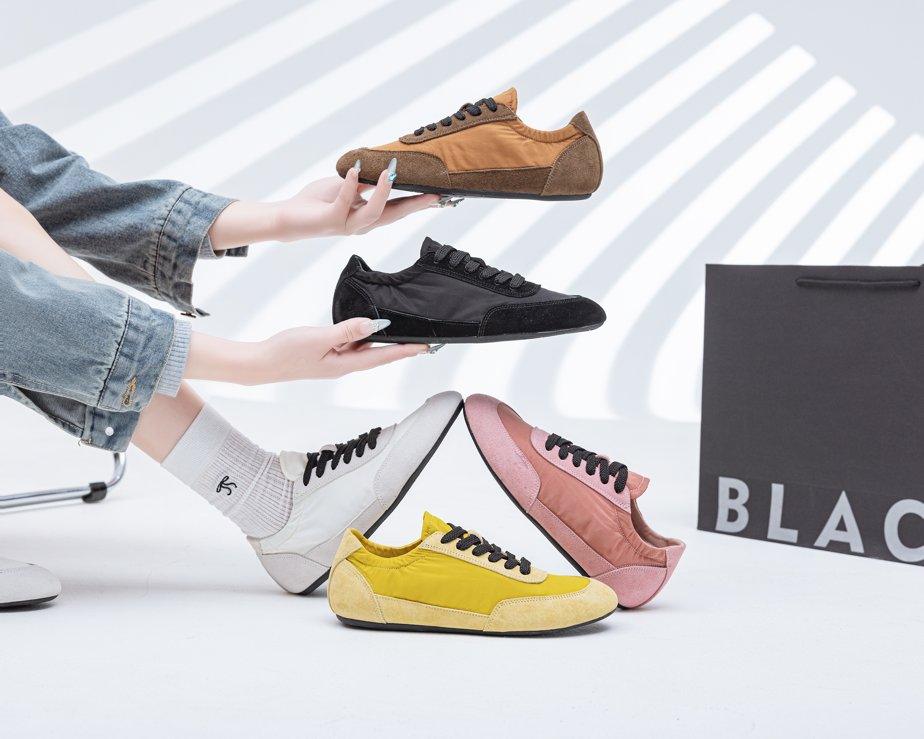 Sneakers for Women Comfortable - مراجعة Women Shoes Sale وسعره